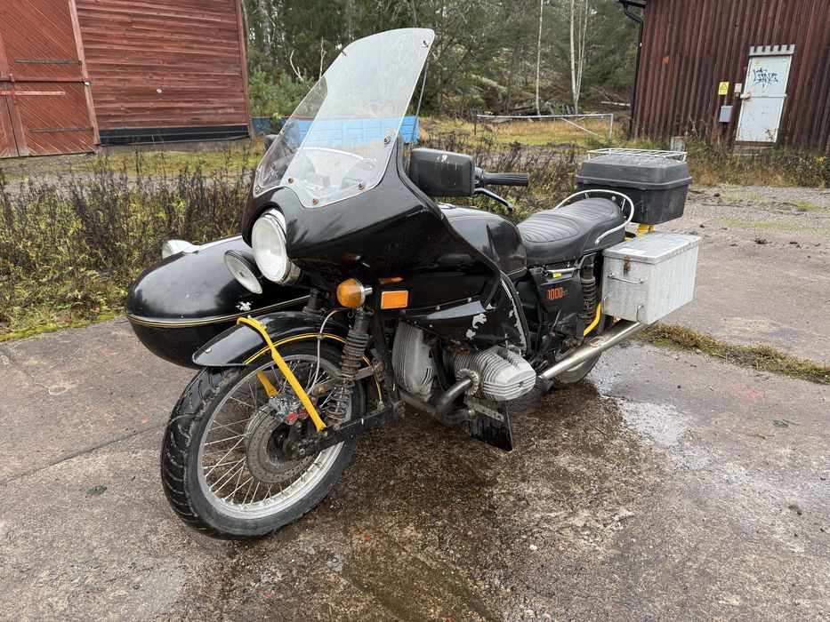 BMW R 100 z koszem z 1982 roku