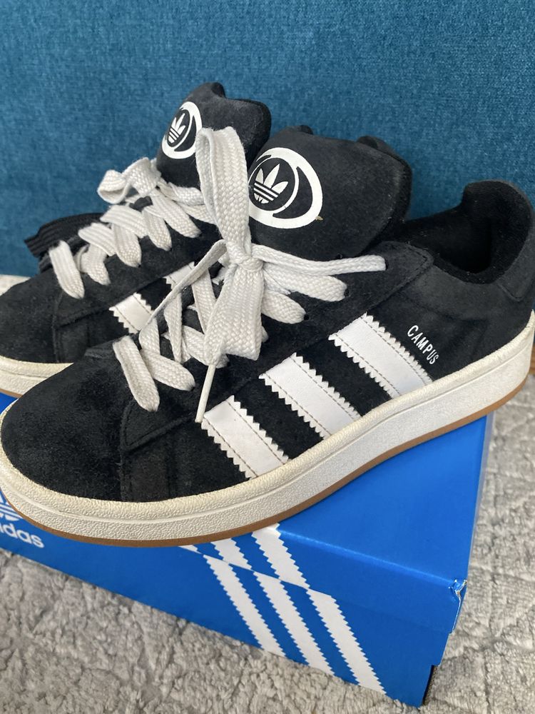 Adidas Campus 00s