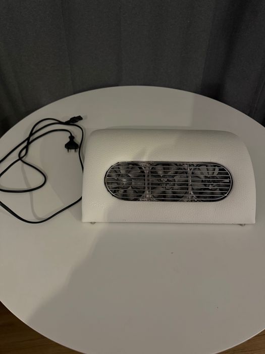 Pochłaniacz pyłu 3 - wiatrakowy biały NeoNail