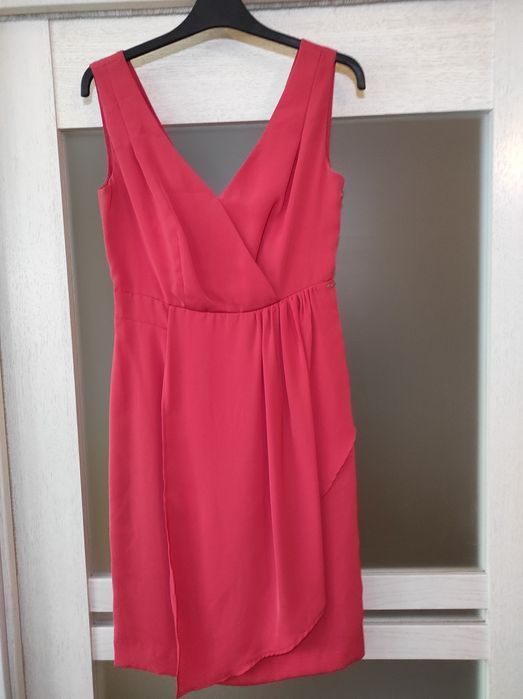 Śliczna sukienka na wesele