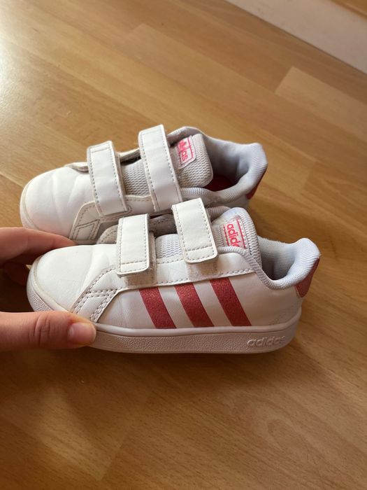 Adidas dla dziewczynki