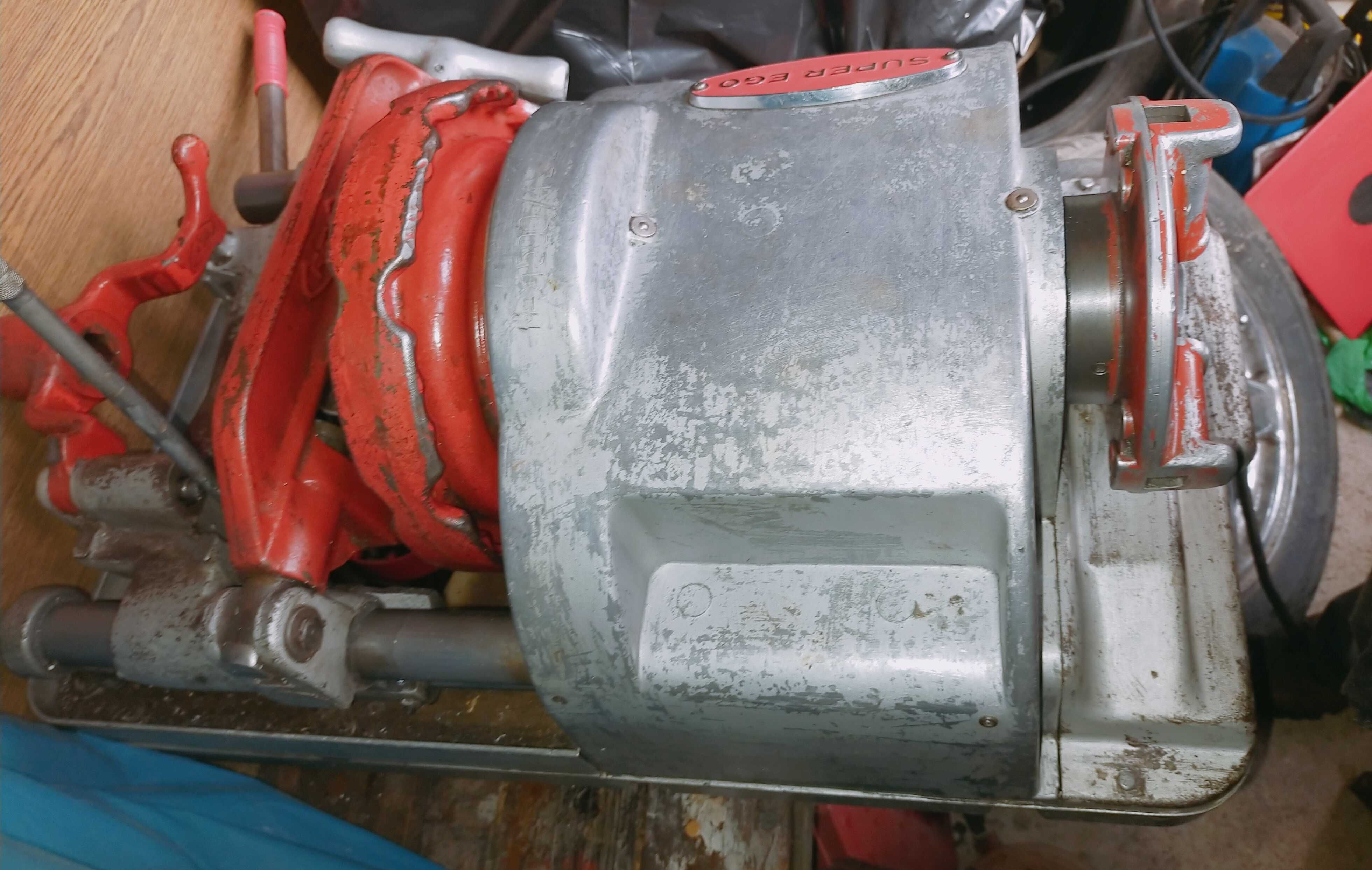 Gwintownica stacjonarna Super Ego (Rex Tool) model 50A. Używana