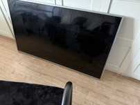 Philips 65” 4K Smart TV Ambilight – Uszkodzony