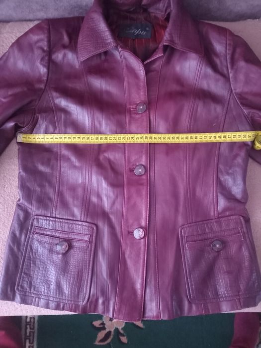 Шкіряний жіночий піджак