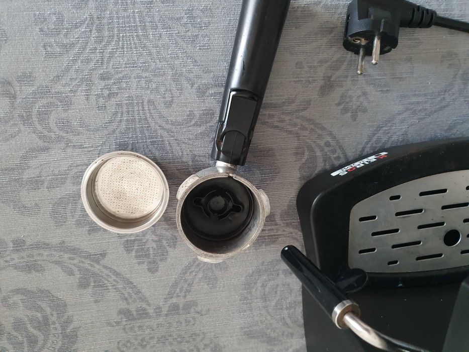 Кофеварка рожковая Keiros home