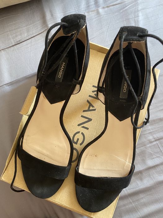 Босоніжки Mango