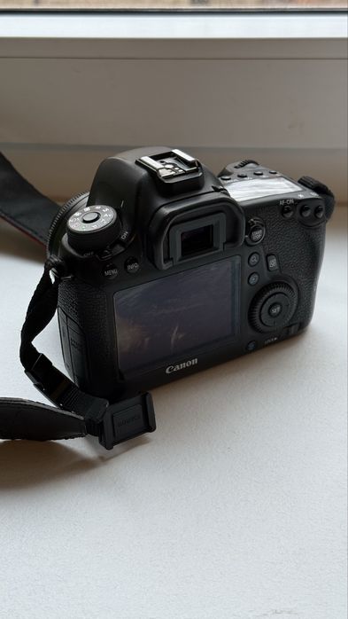 Фотоопарат Canon 6D + об’єктив 50мм f/1.8