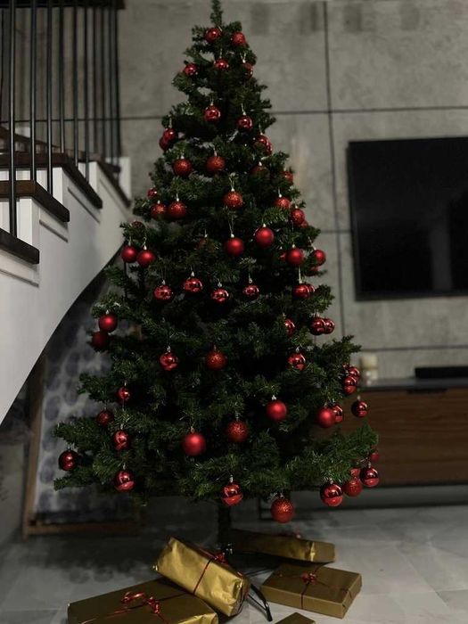 Choinka Sztuczna Diamentowa – Gęsta, Jak Żywa – 220 cm