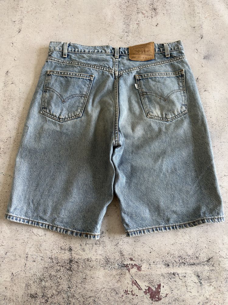 Винтажные джинсовые шорты Levis 550 оригинал Размер 34