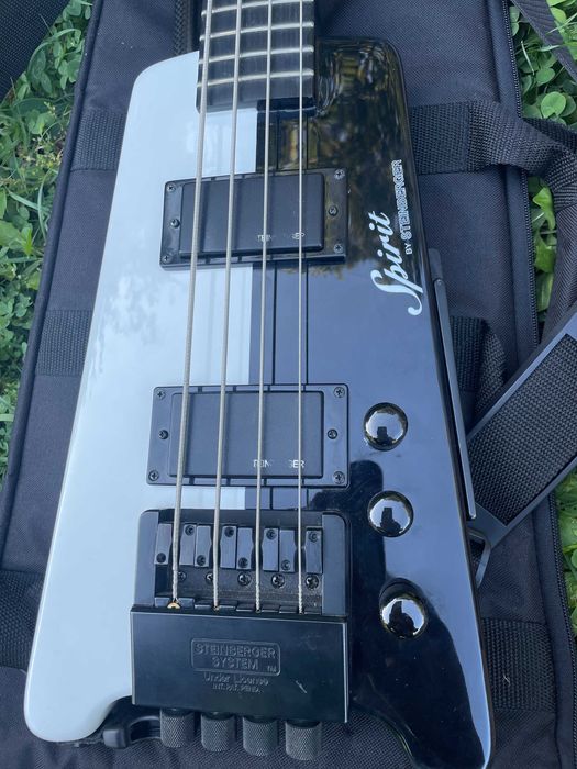 бас гитара Steinberger Spirit XT-2