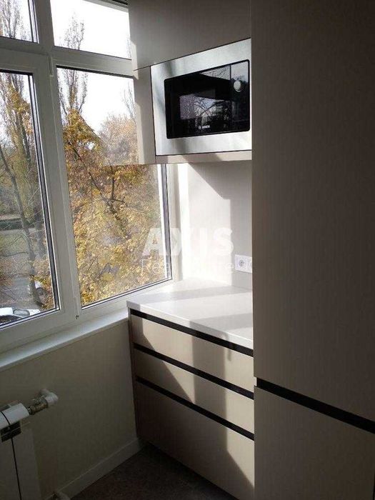 Продаж 1к квартири на Русанівській набережній, Дніпровський р-н