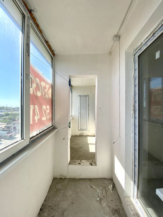 Продаж КРУПНОГАБАРИТНОЇ двокімнатної квартири 90 кв/м