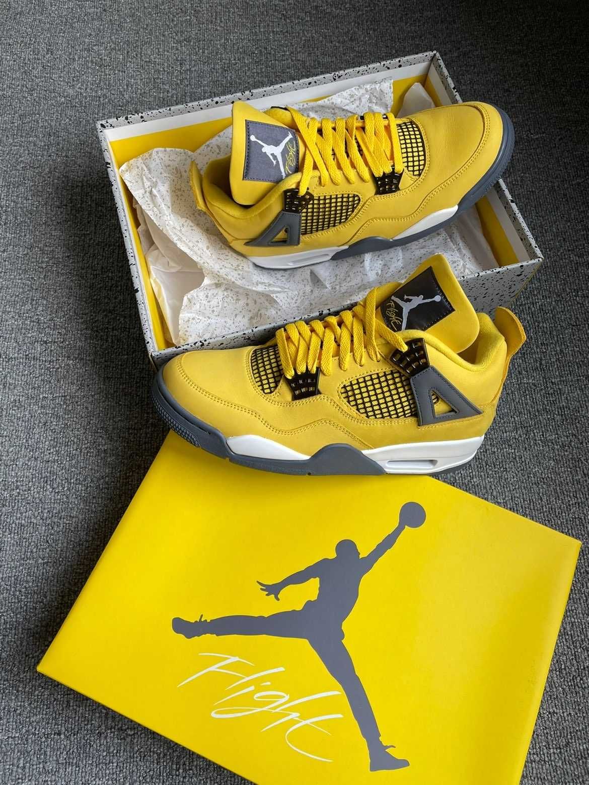 Jordan4Air4RetroLightning UnisexTrampki R.38