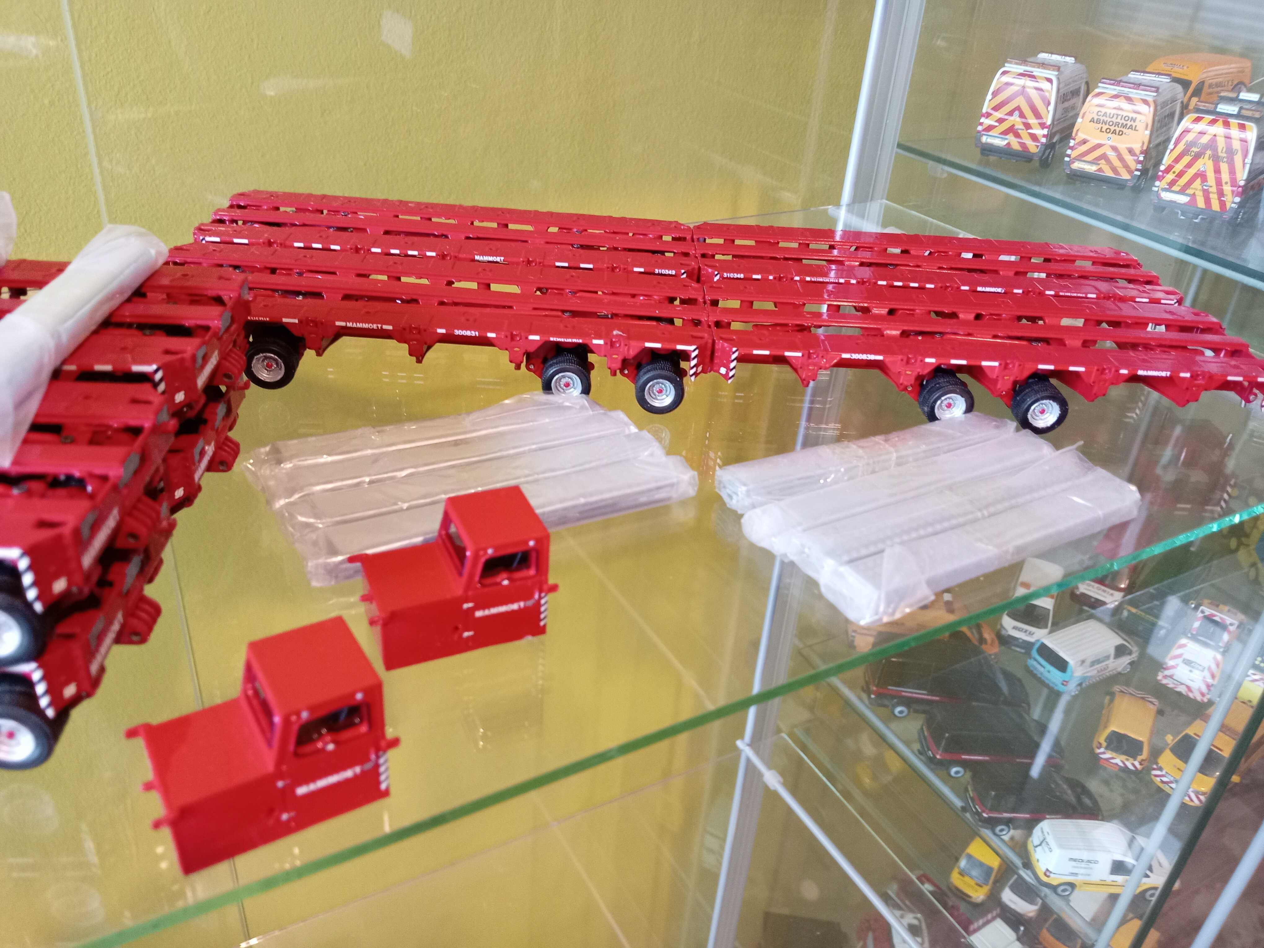 Model WSI 1:50 Mammoet MEGA przyczepy Scheuerle Intercombi - Coke Drum