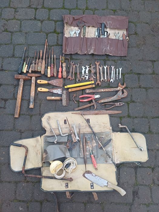 Stare narzędzia PRL warsztatowe samochodowe latarka samochodowa lampka