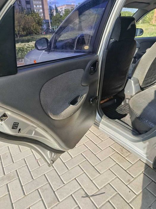 Продам машину daewoo sens