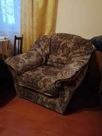 Продам два м'яких крісла типу "Лувр"