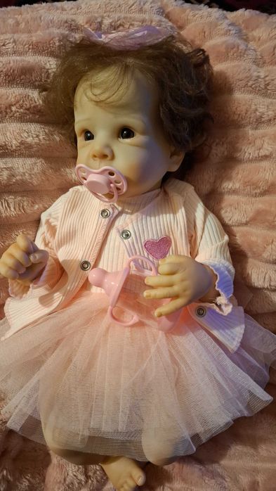 Boneca reborn 47cm. (Artigo novo)