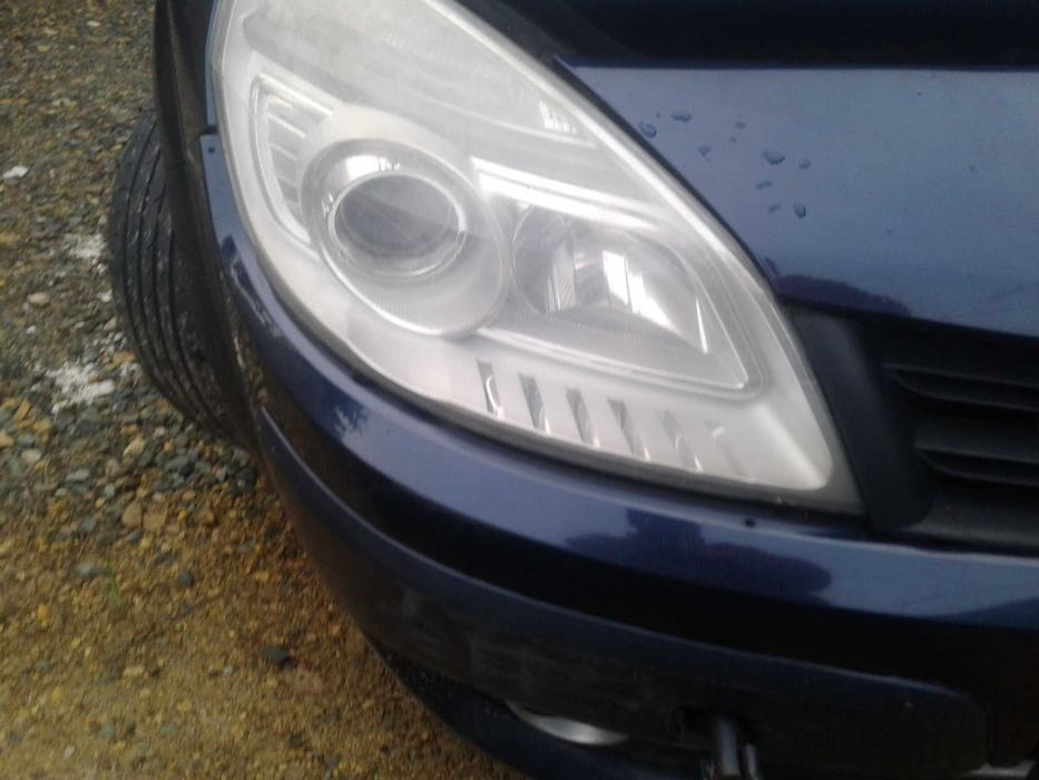 Renault Megane Scenic 2 II FL LIft 2,0 DCI NV472 Maska Lampy Błotniki