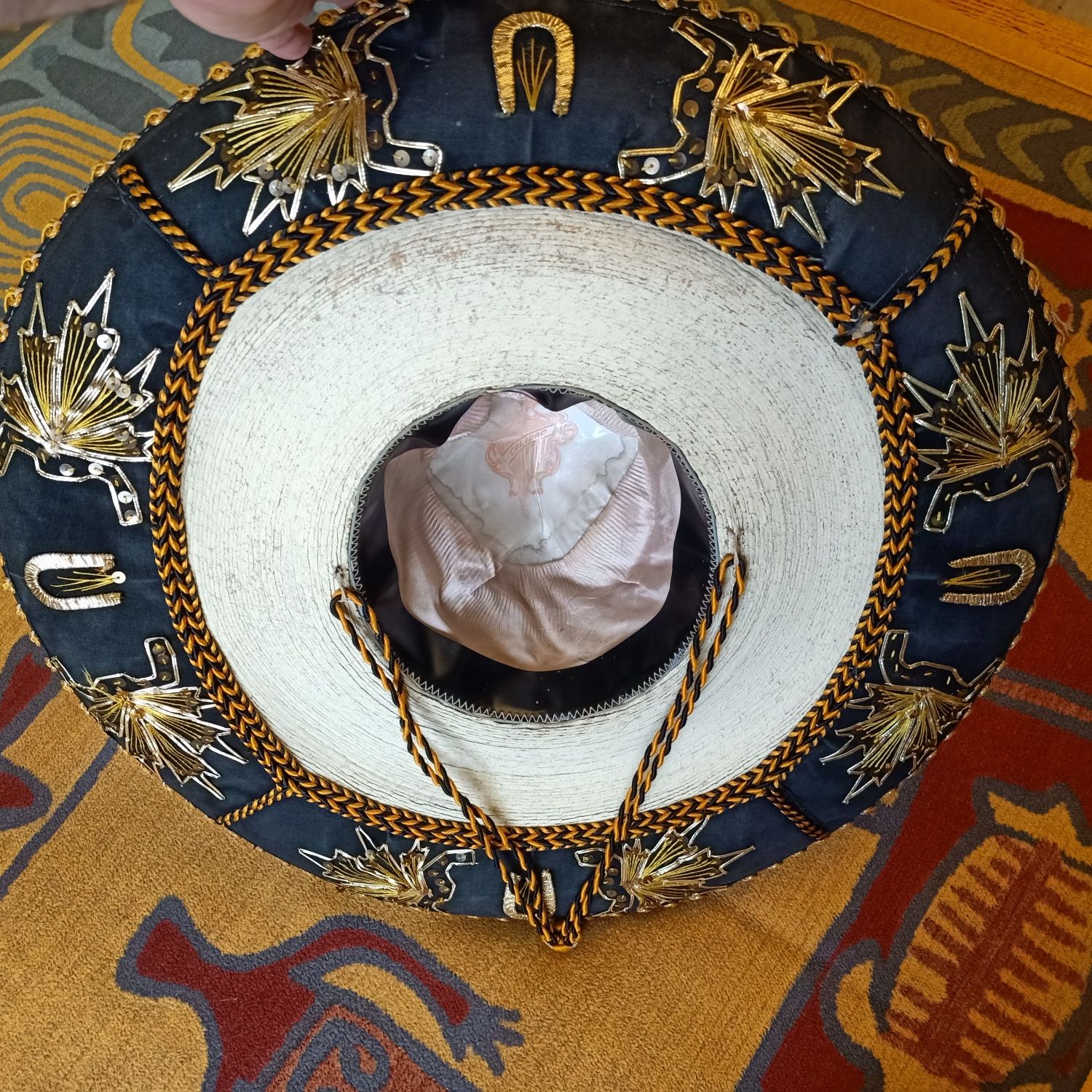 Vintage ozdobne sombrero marki Calidad.