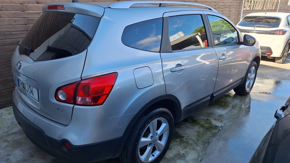 Nissan Qasqhai +2
