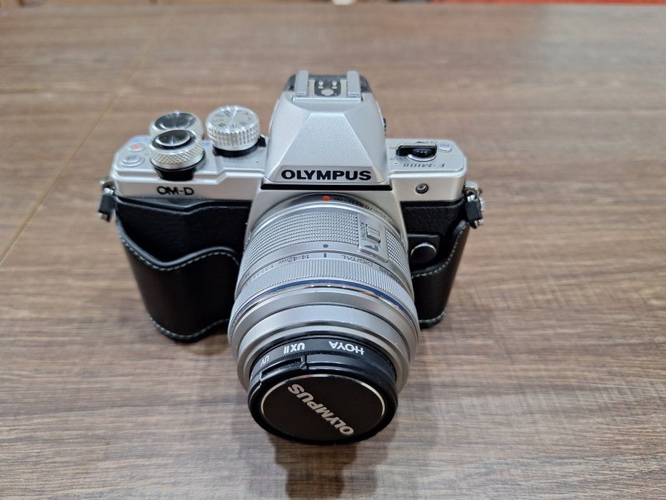 Olympus OM-D E-M10 mark II