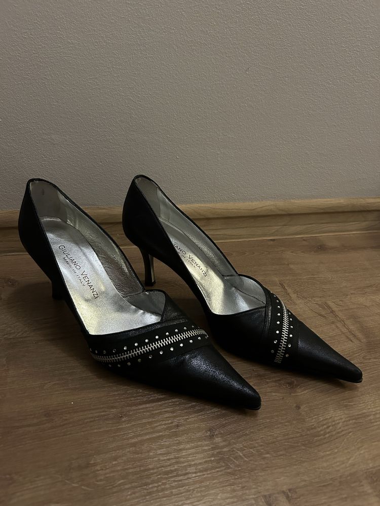 Buty na obcasie Giuliano Venanzi rozmiar 40