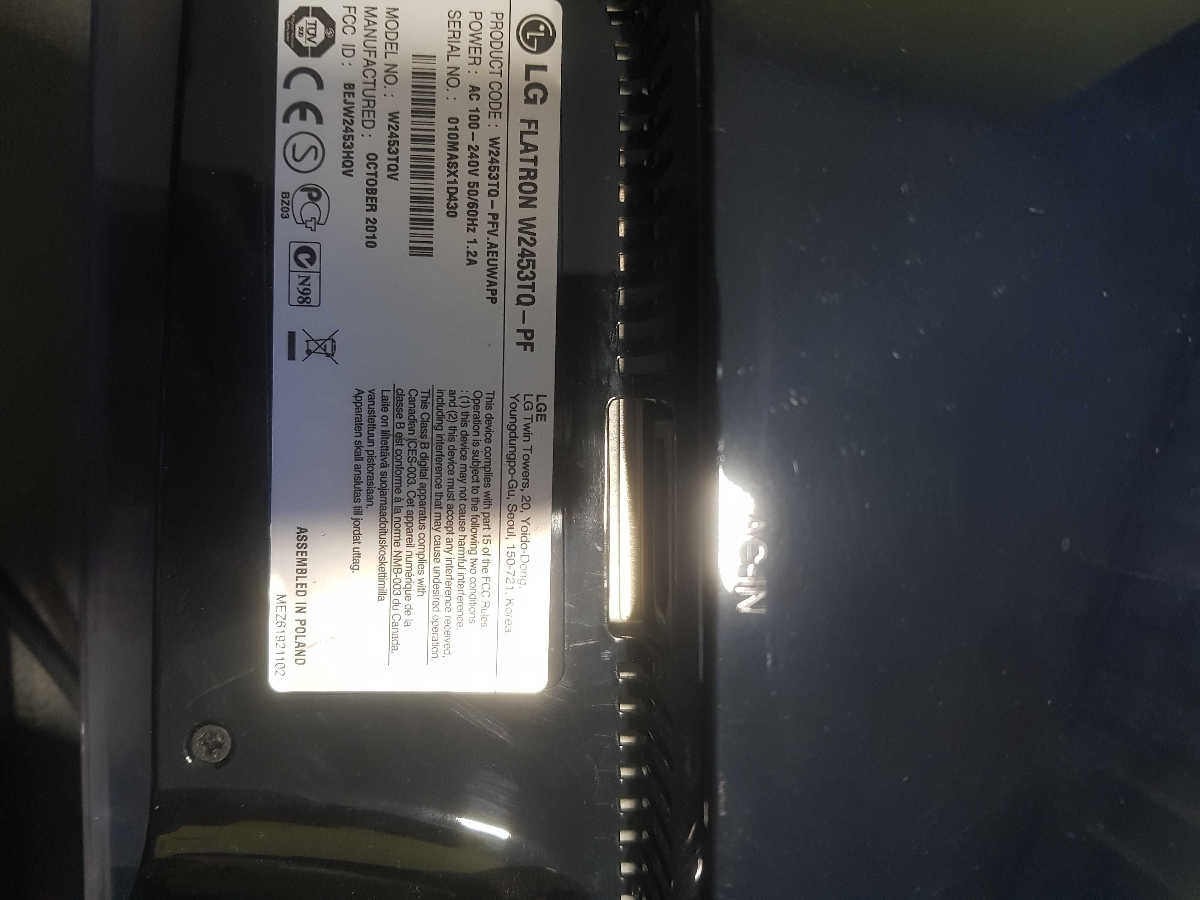 Monitor LG Flatron W2453TQ-PF
