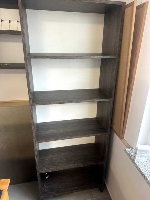 Używane meble biurowe - komplet (biurko, szafa, 2 krzesła)