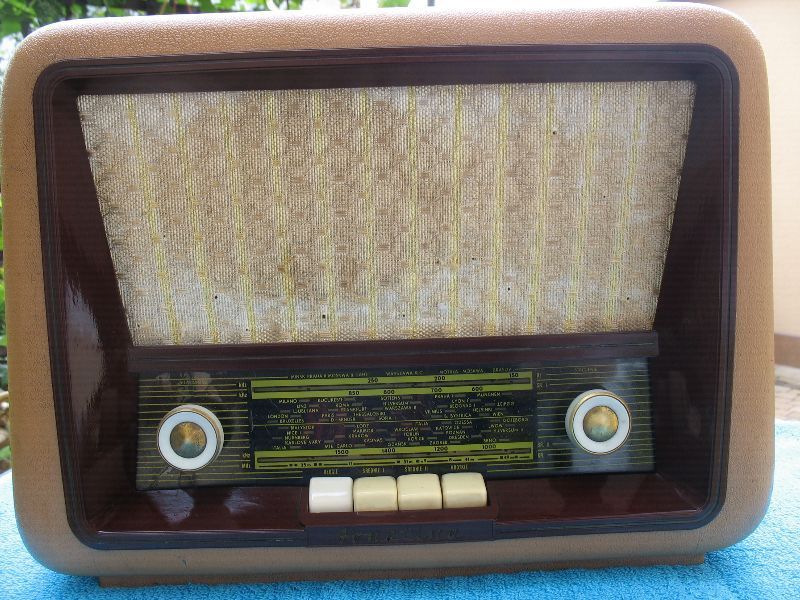 Radio kolekcjonerskie Sonatina 6175