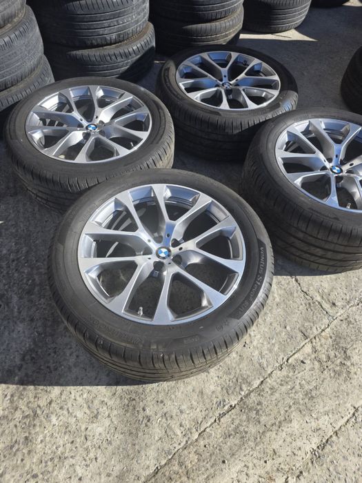 Диски з шинами BMW X5 305/40,,275/45 r20 2024 рік