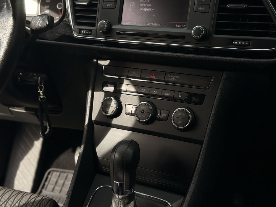 Seat leon 1.4 tsi офіціал