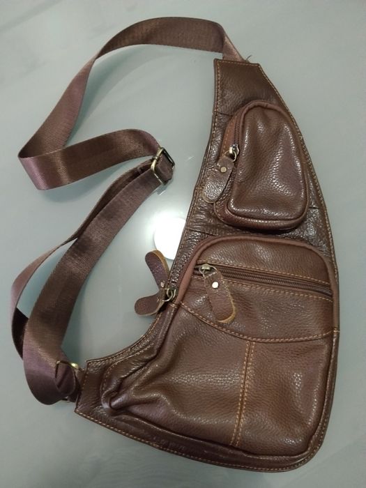 Bolsa de couro e outras