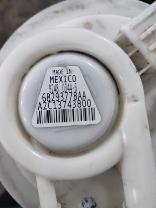 Паливний насос Jeep Cherokee