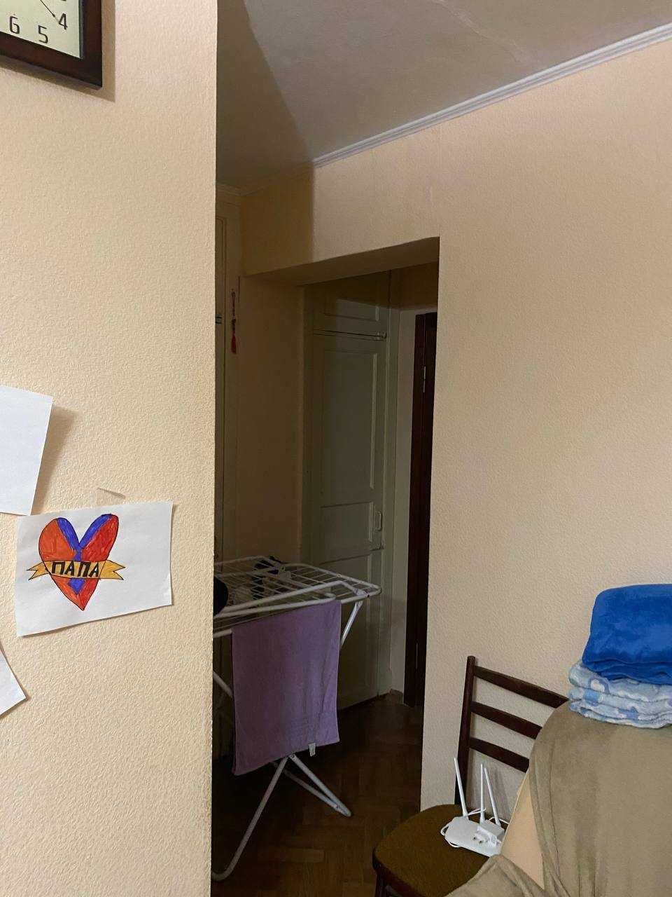 Без комісії! Продаж 3 кімнатна з меблями по вул. Незалежної України