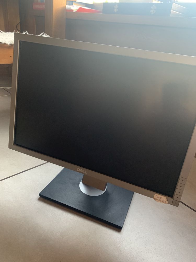 Monitor Dell 22 cale