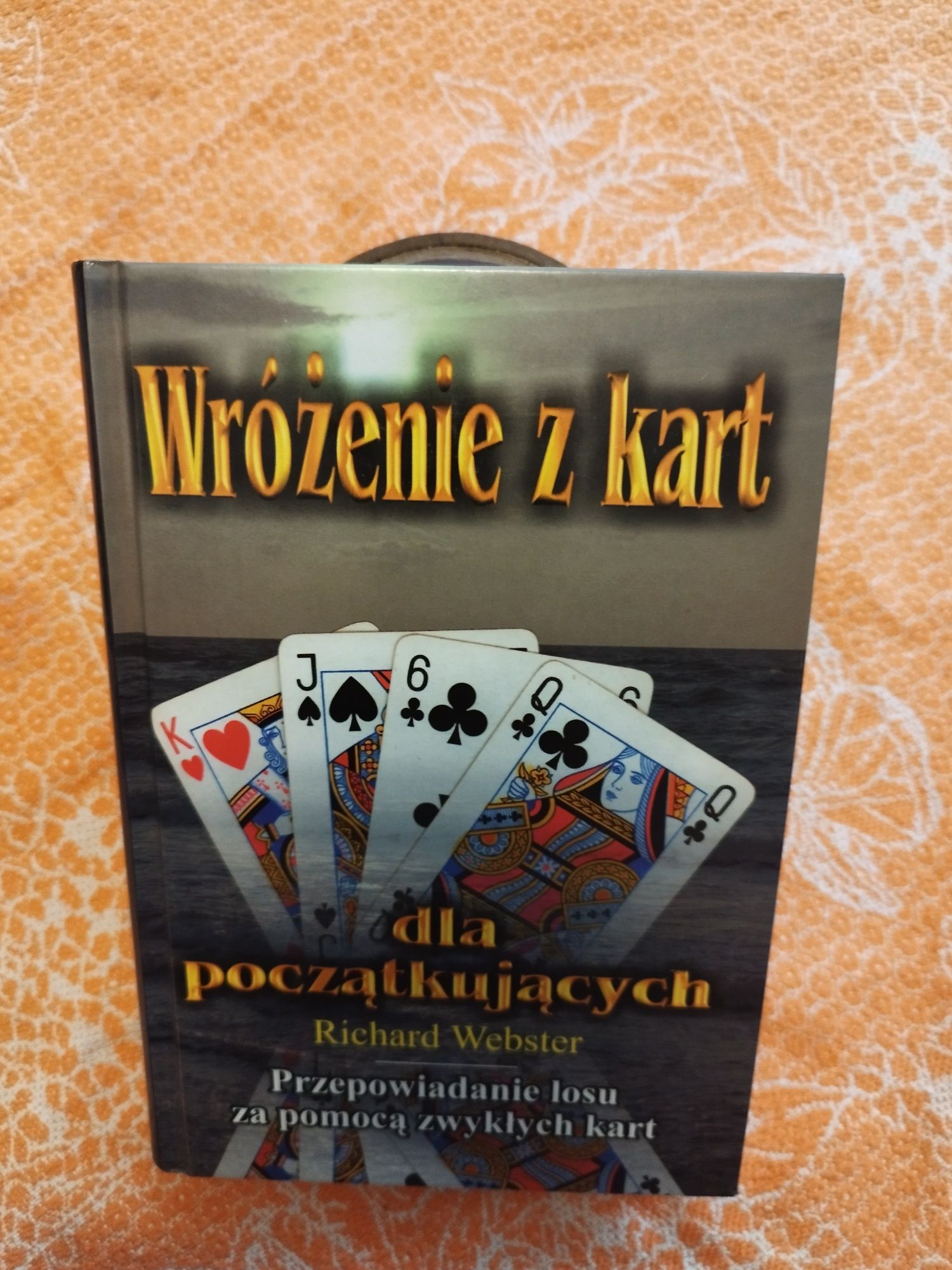 Wróżenie z kart książka