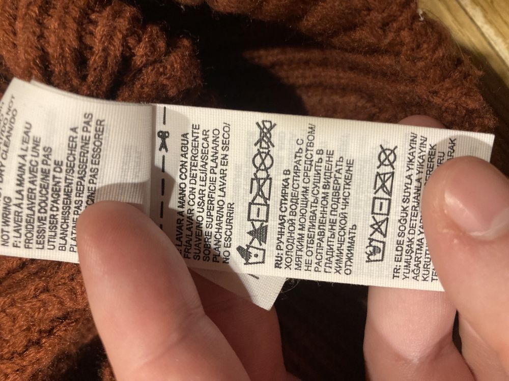 North Face original  шапка червона унісекс