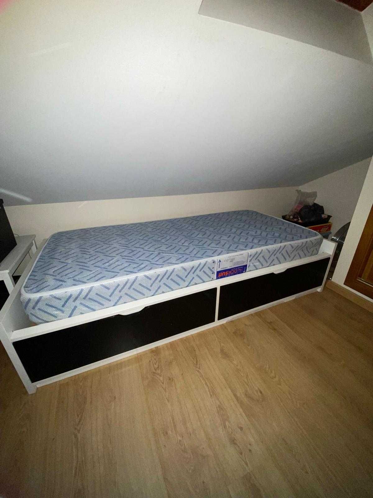 Cama Solteiro com duas gavetas + estrado + colchão