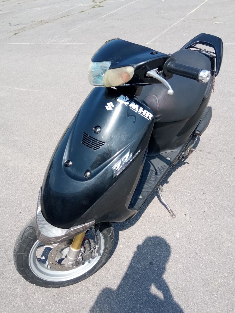 Продам скутер Suzuki zz inch up sport