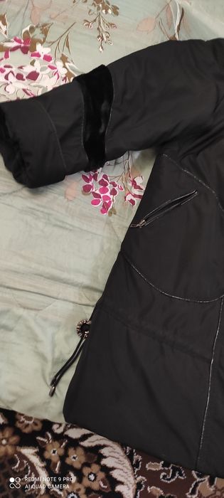 Пальто тепле 66 розміру