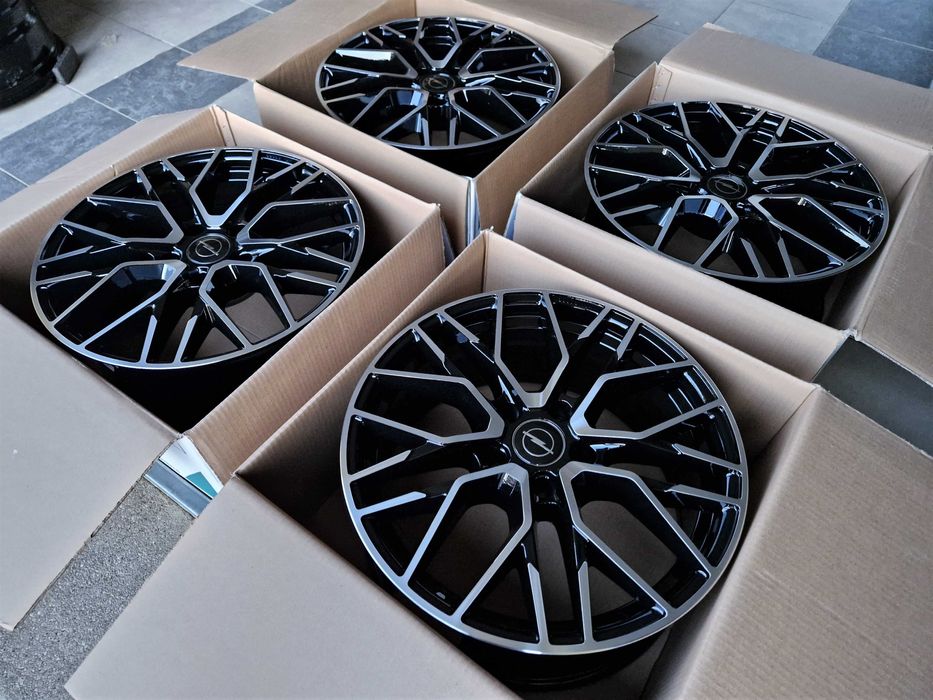 Alufelgi 17 5x120 Opel Insignia A Czarne + CNC Nowe ! 422#