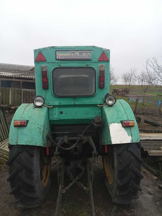 Продаю Т- 40 з нававісним ківшем.