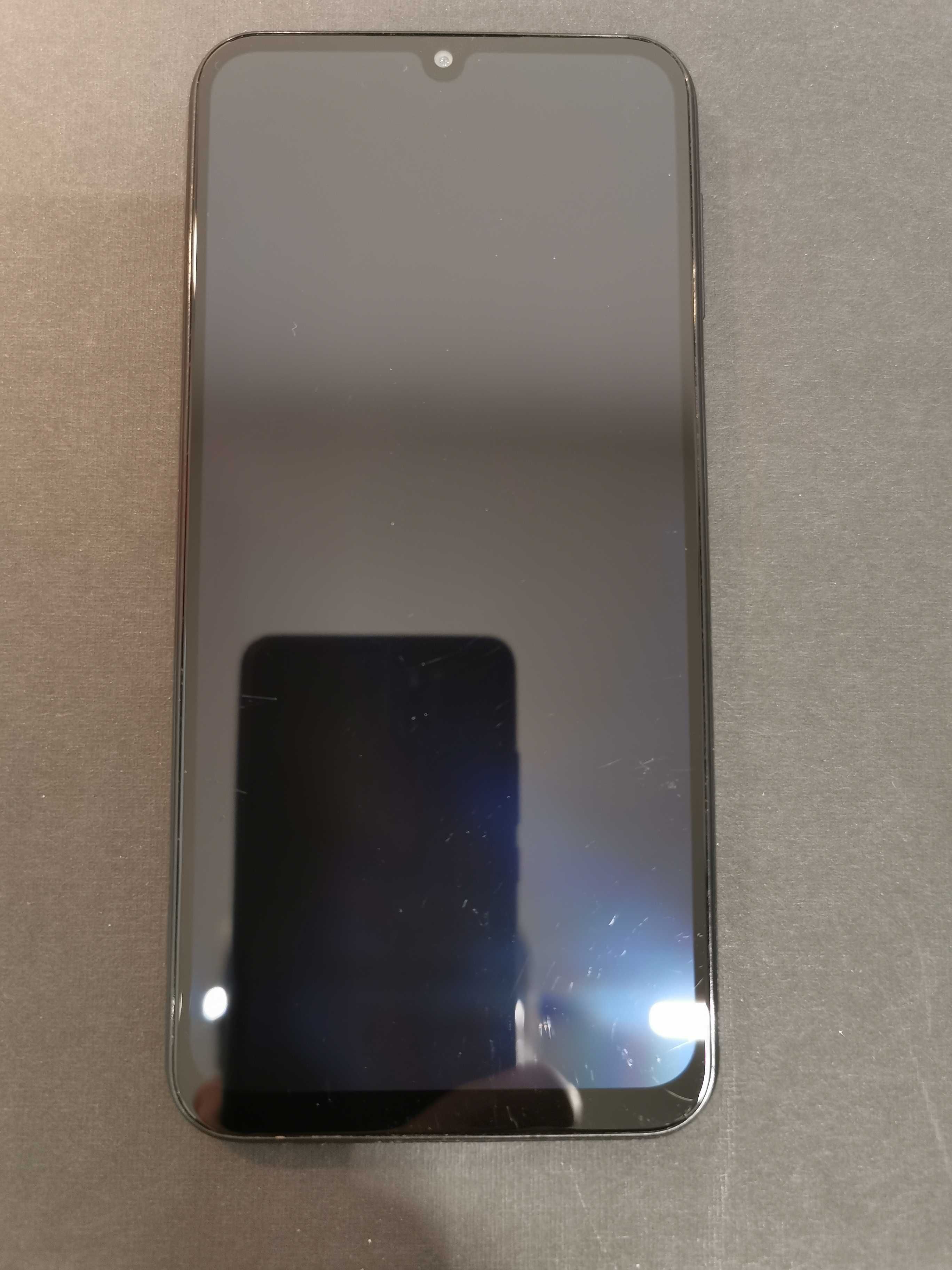 Smartfon Samsung M34 5G ciemny niebieski + case spigen oryginalny bdb