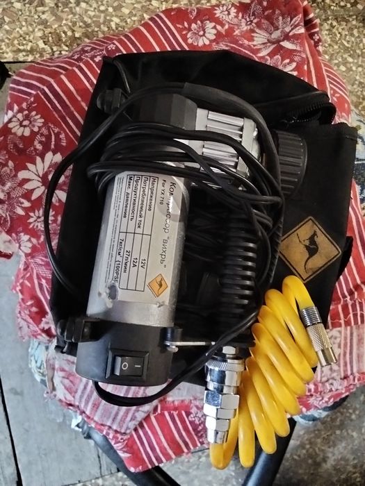 Компрессор -насос на авто Вихрь