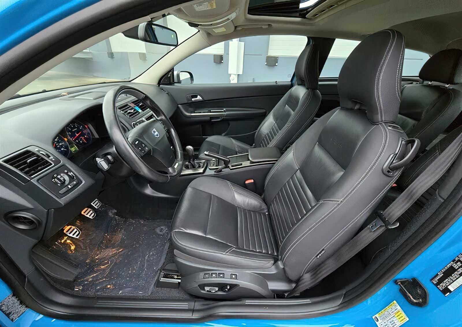 Volvo C30   2013