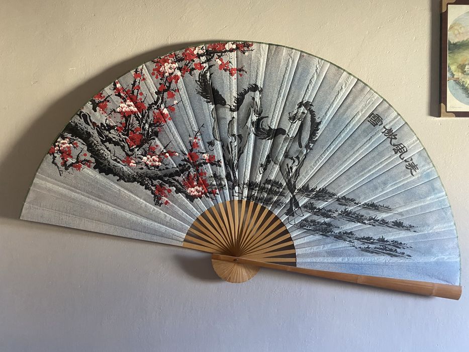 Duzy wachlarz japonski na sciane