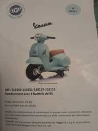 Skuterek na akumulator VESPA