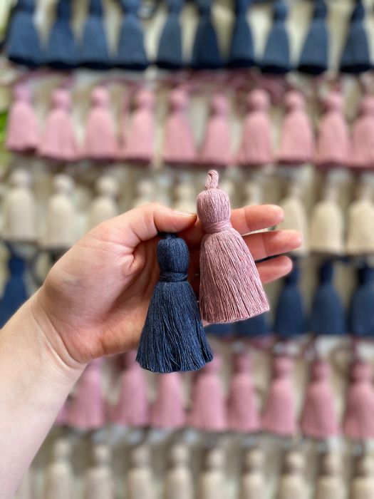 Chwost chwosty fredzle zawieszka boho makrama loft