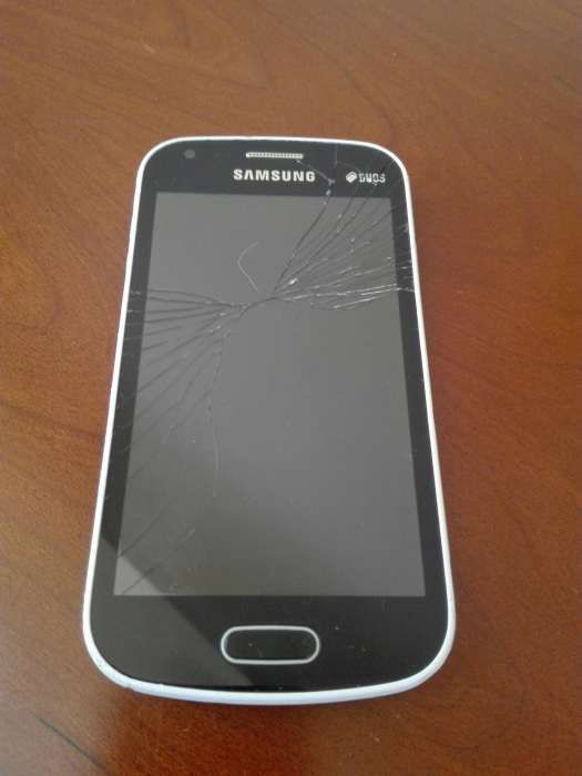 Samsung S Duos GT-S7562 Touch estalado